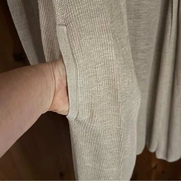 Banana Republic Beige Open-Front Cardigan - Picture 3 of 5